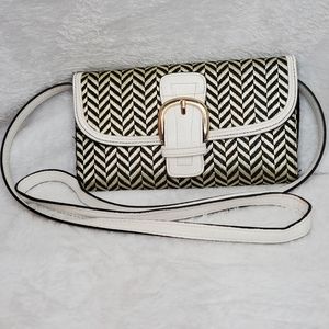 Circus Sam Edelman Candace Wallet Wristlet Crossbody Herringbone